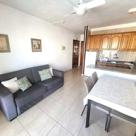 Floritas 30 - One Bed Apartment *